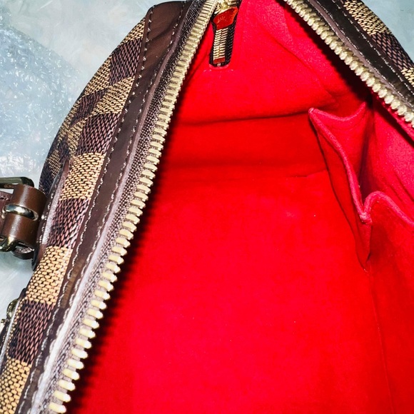 Louis Vuitton Ebene Berkely - Picture 6 of 6